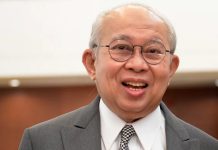 தெங்கு ரசாலி அம்னோவின் ஆலோசகராக நியமிக்கப்பட்டுள்ளார் என்று ஆதாரம் கூறுகிறது