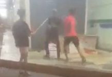 வீடற்ற ஒருவரை அடித்து துன்புறுத்திய 4 பேர் தேடப்படுகின்றனர்