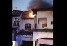 இரட்டை மாடி வீட்டில் தீ; தீயணைப்பு வீரர்கள் வருவதற்குள் 40% சேதம்