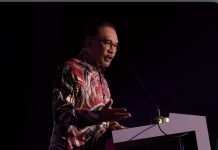 சமுதாயம் எதிர்கொள்ளும் பிரச்சினைகளைத் தீர்க்க இந்தியத் தலைவர்கள் ஒன்றுபட வேண்டும் என்கிறார் பிரதமர்