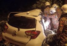 கார் – டிரெய்லர் மோதல்; தந்தையும் 10 மாத குழந்தையும் பலி