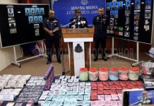 TikTok மற்றும் WeChat வழியாக போதைப்பொருள் கடத்தும் கும்பலை ஜோகூர் போலீசார் முறியடித்தனர்