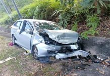 3 வாகனங்கள் மோதல்; 5 பேர் காயம்