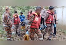 தலை, கைகள் இல்லாது ஆற்றில் கண்டெடுக்கப்பட்ட பெண்ணின் உடல், முதலை தாக்குதலுக்கு பலியானது – காவல்துறை