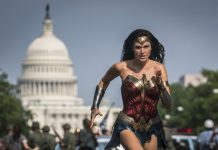 பிரபல நடிகை கல் கடோட் மீண்டும் Wonder Woman திரைப்படத்தில் நடிக்கக்கூடும்!