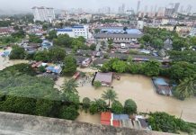 அதிகாலையில் பெய்த கனமழைக்கு பின் பினாங்கில் திடீர் வெள்ளம்