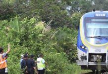 ரயிலில் அடிபட்டு ஆடவர் உயிரிழந்தார்; பாசீர் மாஸில் சம்பவம்