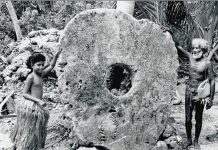 12 அடி உயரம் – 5 டன் எடை; உலகின் மிகப் பெரிய நாணயம்