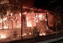 கம்போங் பாருவில் தீ; இரண்டு வீடுகள் அழிந்தன