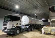 களஞ்சியத்தில் சோதனை; 56,000 லிட்டர் மானிய விலை டீசல் பறிமுதல்