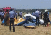 இலங்கையில் விமானப்படை விமானம் விழுந்து 2 பேர் பலி