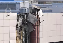 மாஸ்கோவில் சுட்டு வீழ்த்தப்பட்ட உக்ரைன் டிரோன் விமானம் – வர்த்தக மையம் மீது விழுந்ததால் பரபரப்பு