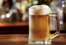 குளிக்கிற, துவைக்கிற தண்ணீர் பீர் ஆகுது.. கழிவுநீரில் மதுபானத்தை தயாரித்த நிறுவனம்