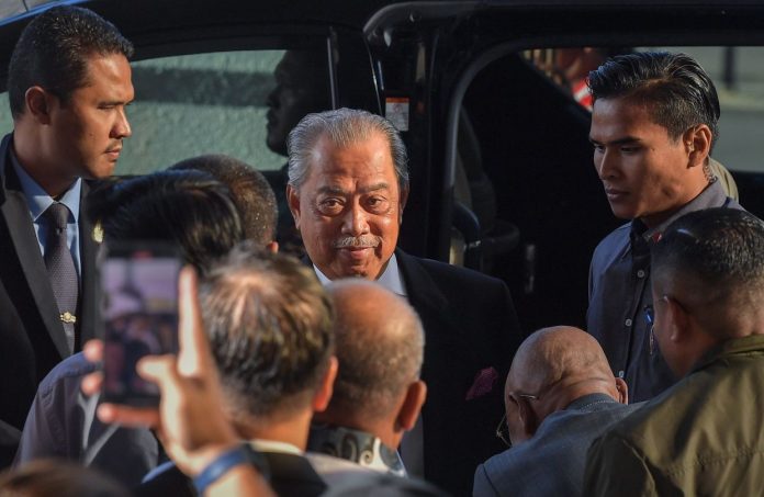 KL03_150802023_MUHYIDDIN