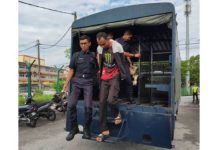 JPJ அதிகாரியை மோதி தள்ளிய ஆடவருக்கு 5,000 ரிங்கிட் அபராதம்