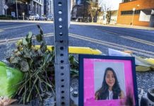 அமெரிக்க விபத்தில் உயிரிழந்த மாணவி; கேலியாக பேசிய போலீசார்- கெளரவிக்கும் பல்கலைக்கழகம்