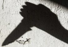 கத்தியால் குத்தி கொல்லப்பட்ட 80 வயது பழ வியாபாரி