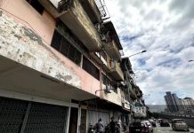 Tiga mayat di stor rumah – Sepasang suami isteri warga Sri Lanka ditahan.