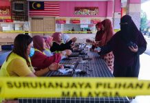 நண்பகல் நிலவரப்படி பூலாய் 24%, சிம்பாங் ஜெராம் 33% வாக்குகள் பதிவு – தேர்தல் ஆணையம்