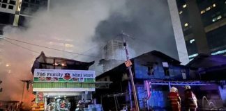 ஜோகூர் கடைவீட்டுத் தொகுதியில் தீ; மூன்று பிள்ளைகளின் தாயார் மரணம்