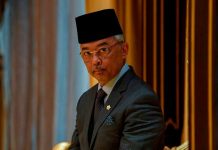 பொருளாதார கட்டமைப்பு, போட்டித்தன்மையை மேம்படுத்துங்கள் என்கிறார் பேரரசர்