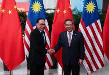 மலேசியா-சீனா இடையே 20 பில்லியன் ரிங்கிட் மதிப்பில் மூன்று ஒப்பந்தங்கள் கையெழுத்தாயின