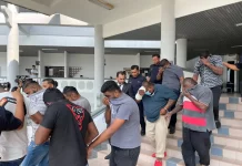 9 lelaki didakwa merusuh