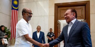 பிரதமரை சந்தித்தார் சூப்பர் ஸ்டார் ரஜினிகாந்த்