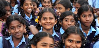 செத்துக் கொண்டிருக்கும் தமிழ்ப்பள்ளிகள். 140 தமிழ்ப்பள்ளிகளுக்கு ஆபத்து!