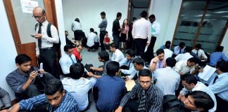 45 லட்சம் மலேசியர்கள் வேலை இழக்கும் அபாயம்