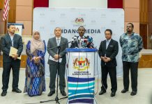 Penggajian Pekerja Asing Subsektor Perkhidmatan Tukang Gunting Rambut, Tukang Emas dan Tekstil