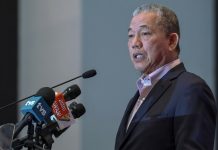 நாட்டின் பொருளாதார மீட்சிக்கு அரசியல் ஸ்திரத்தன்மை முக்கியமானது