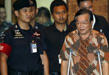 வனவிலங்கு கடத்தல்காரர் தியோ மீது வழக்குத் தொடருங்கள் என்கின்றனர் மலேசிய ஆர்வலர்கள்