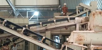 தொழிற்சாலை இயந்திரத்தில் விழுந்து வெளிநாட்டுத் தொழிலாளி பலி -கிள்ளானில் சம்பவம்