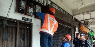 ஈப்போவில் 13 சட்டவிரோத சூதாட்ட வளாகங்களில் சோதனை- ஒருவர் கைது