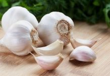 கோழியா – முட்டையா பிரச்சினைக்கு இடையில் பூண்டு காய்கறியா? மசாலா பொருளா? என குழப்பம்