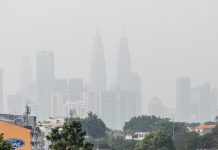 இன்று காலை 9 மணி நிலவரப்படி நாட்டின் ஐந்து பகுதிகளில் ஆரோக்கியமற்ற காற்றின்தரம் பதிவு