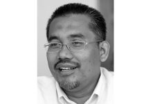 நெகிரி செம்பிலான் மாநில சட்டமன்றத்தின் முன்னாள் சபாநாயகர் காலமானார்