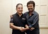 பல வருடங்களுக்குப் பிறகு படப்பிடிப்பில் சந்தித்து அன்பைப் பரிமாறிக்கொண்ட மாபெரும் இரு துருவங்கள் !!