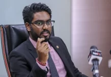 நிகழ்ச்சியில் தமிழ் பாடல்களை தடை செய்ததற்கு மன்னிப்பு கேட்க வேண்டும் என்கிறார் பத்து MP