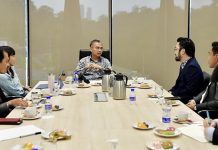 பாலஸ்தீனம் தொடர்பான உள்ளடக்கத்தை அகற்றுவது குறித்த புகார்கள் குறித்து ஃபஹ்மி TikTok, Metaவுடன் சந்திப்பு