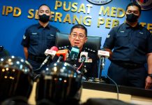 மோட்டார் சைக்கிளோட்டிகள் மரணம்: 16 வயது வாகனமோட்டி போலீஸ் ஜாமீனில் விடுதலை