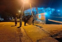 மன்னிப்புக் கடிதத்துடன் புதிதாகப் பிறந்த குழந்தை மசூதியின் முன் கைவிடப்பட்ட சம்பவம்