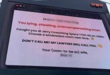 jilted wife or guerrilla marketing? சமூக ஊடகங்களில் வைரலாகும் விளம்பரப் பலகை