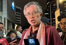 கூட்டத்தைத் தொடர அனுமதித்தால் நள்ளிரவில் பிரச்சாரத்தை நிறுத்த ‘முற்றுகை’அமைப்பாளர்கள் ஒப்புதல்