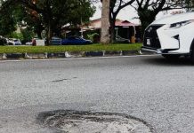 Lubang Bahaya Di Jalan Bandar Teknology Seksyen 2 Menimbulkan Keresahan