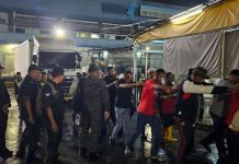 KL, பைடுரி அடுக்குமாடி குடியிருப்பில் குடிநுழைவு துறை சோதனை; 560க்கும் மேற்பட்ட சட்டவிரோத குடியேறிகள் கைது