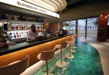 சவுதி அரேபியாவில் முதன்முறையாக மதுக்கடைக்கு அனுமதி