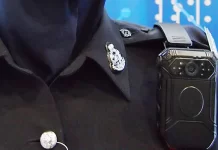 Polis mula guna kamera badan Oktober ini