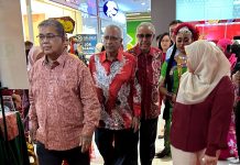 அனைத்து இன மக்களின் ஆதரவோடு மைடின் வெற்றி நடை போடுகிறது